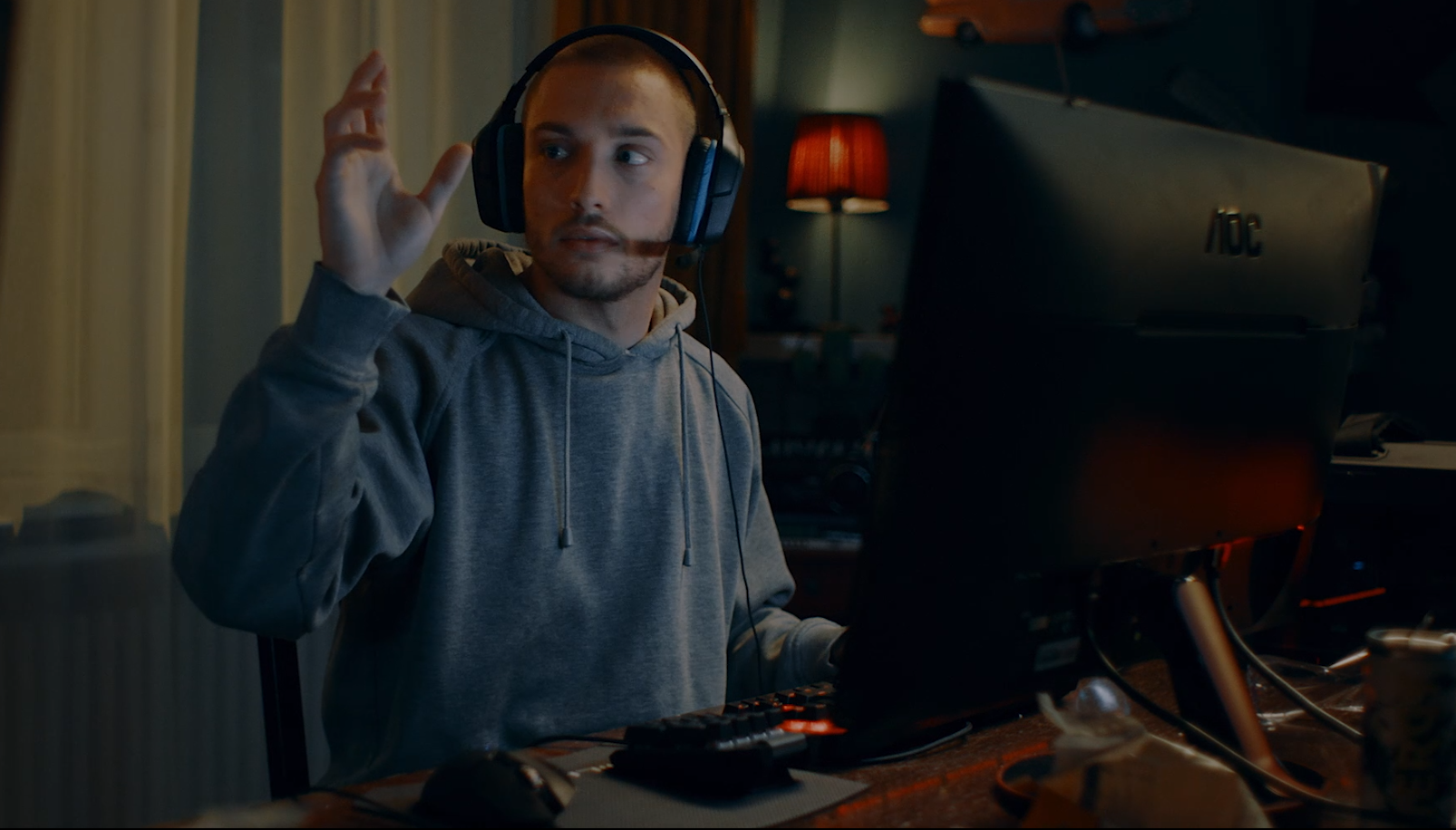 SWISSCOM COMMERCIAL visual data 2